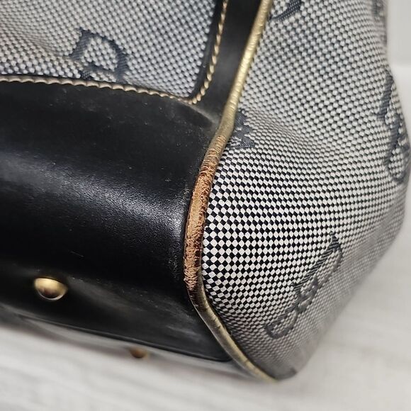 Dooney & Bourke Black and Gray Tote Bag BFPM-03-114 - Picture 8 of 11